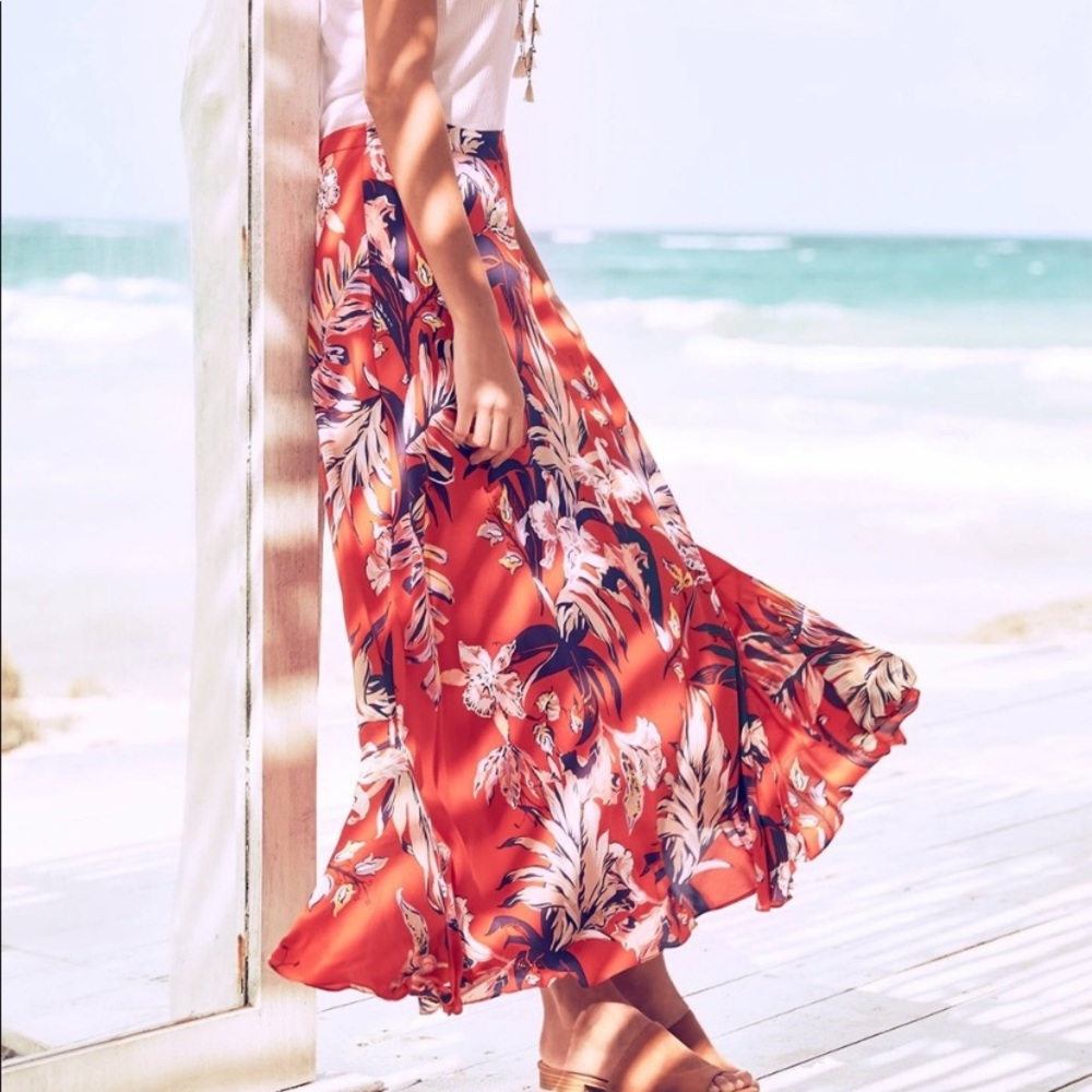 Anthropology HD Paris 109% Silk Red Floral Maxi Skirt 12✨